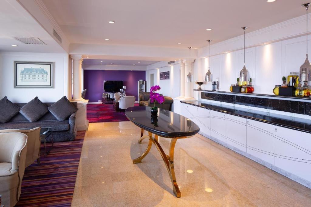 Kai Wah Plaza International Hotel Kunming Zewnętrze zdjęcie